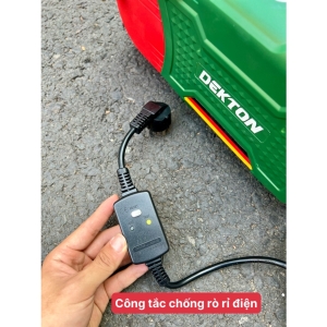 Máy rửa xe Dekton DK CWR 2951 - Chỉnh áp - Chống giật